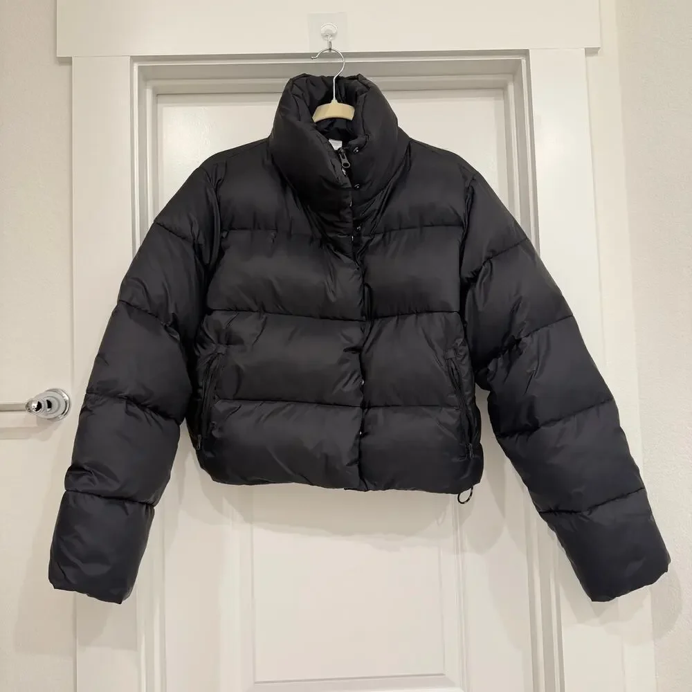 Alo Yoga Gold Rush Puffer in Black Size Medium - Picture 3 of 9